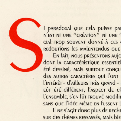Détail du spécimen du Peignot, conçu par A. M. Cassandre, et publié par la Fonderie Deberny & Peignot, 1937.