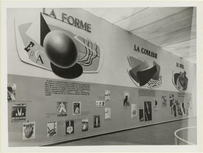 Pavillon de la publicité, panneau des techniques matérielles et artistiques du métier de la publicité, Exposition internationale, Paris, 1937.